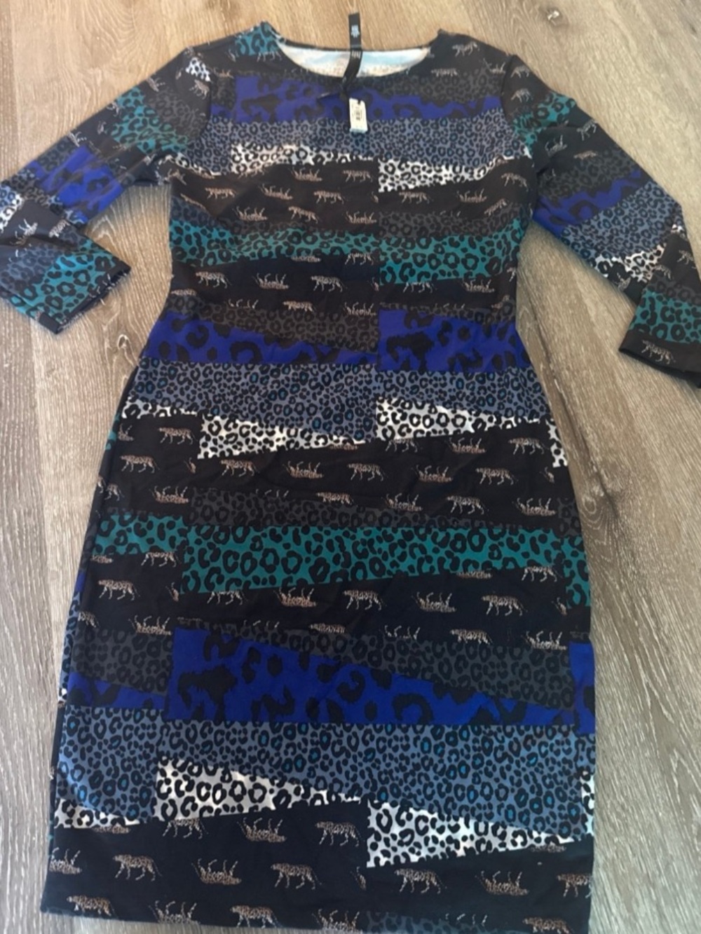 Victoria’s Secret pink  Blue & Teal Patterned Sheath Dress sz medium